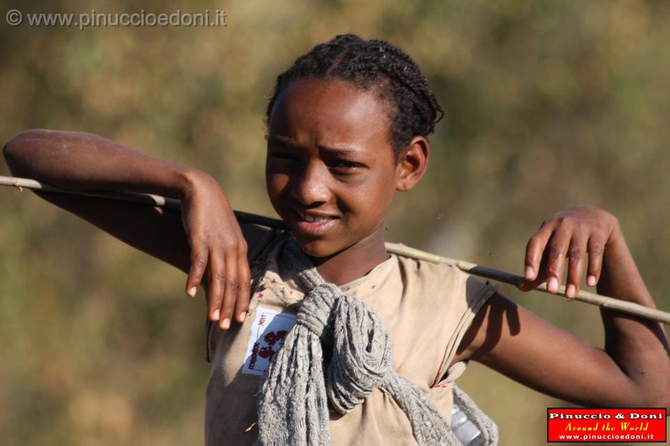 Ethiopia - 337 - Giovane ragazza.jpg